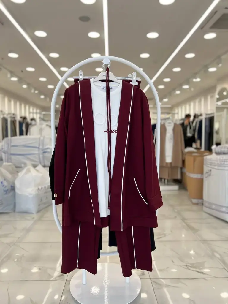 [869-107632-38] Three Piece Set - Maroon 10763 (38)