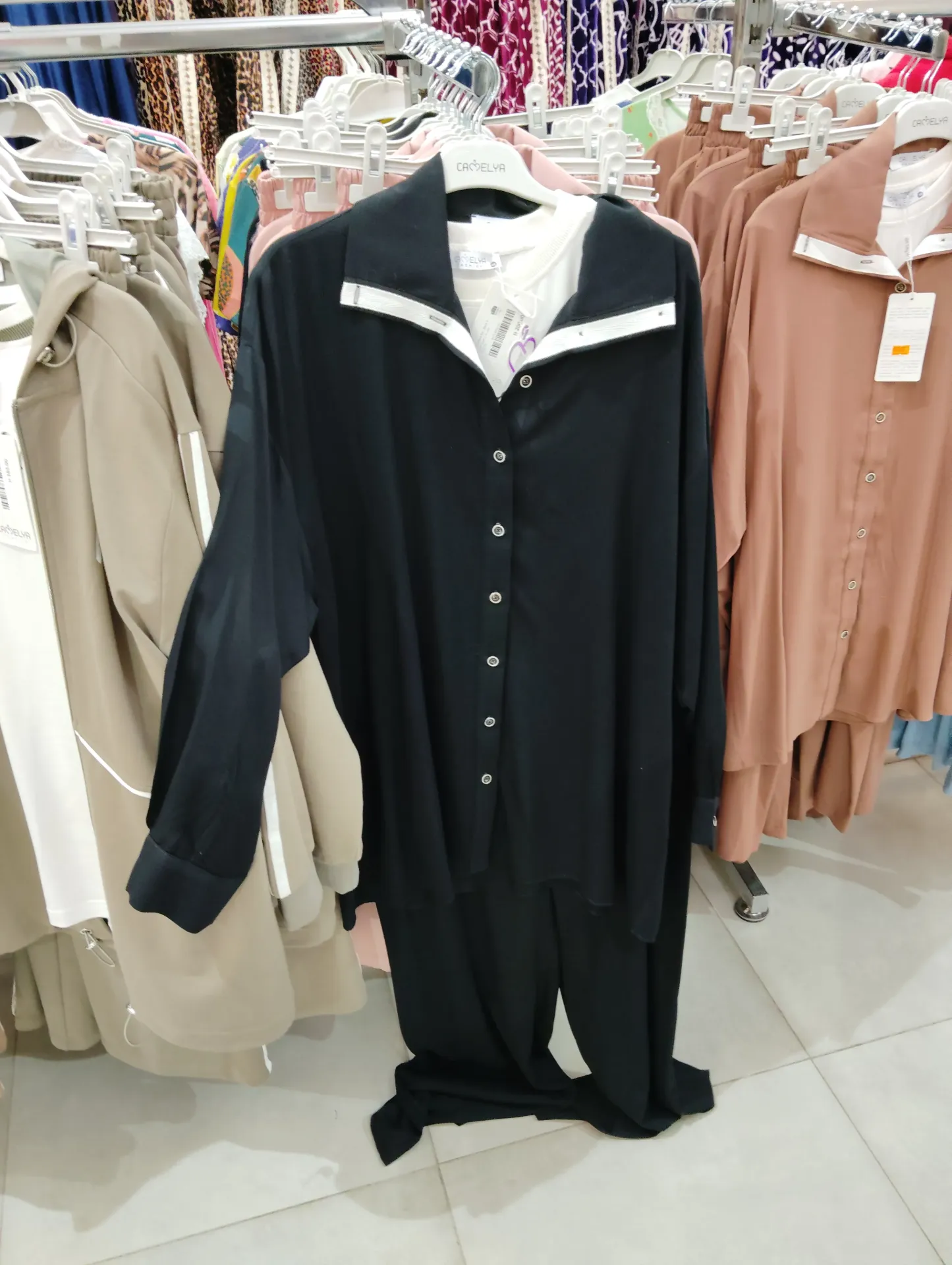 Three Piece Set - Black 10802