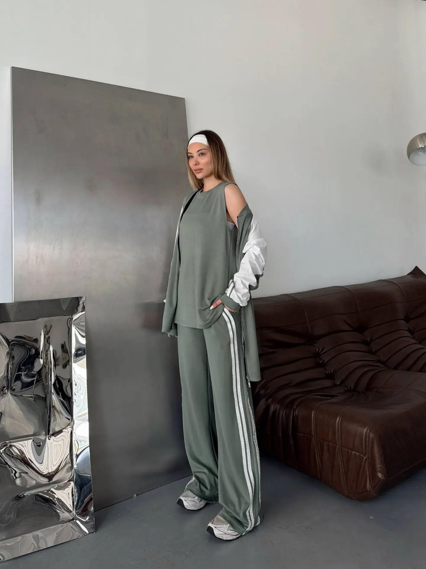 Three Piece - Green 1084